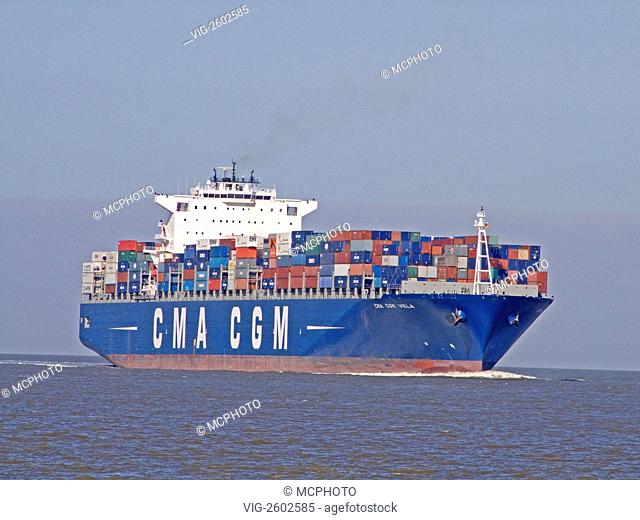 Containership CMA CGM Vela - 01/01/2011
