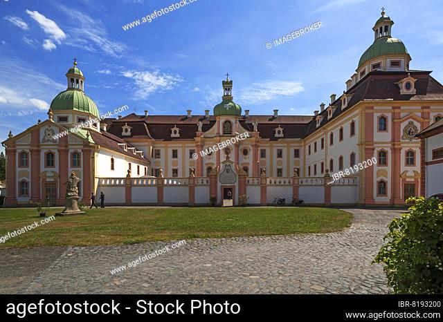 Monastery church of the Cistercian abbey Klosterstift St. Marienthal an der Neiße, gergr. 1234, oldest woman's monastery of the order in Germany, Oberlausitz