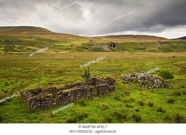 Ruins of a house near Fairy Glen, Isle of Skye, Scotland, United Kingdom, Europe