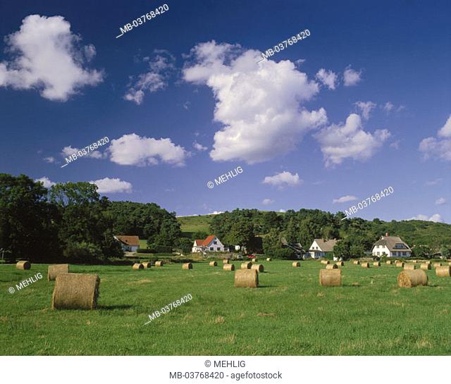 Germany, Mecklenburg-Western Pomerania,  Island reprimands, monk property, Groß-Zicker,  Houses, meadow, hay bale Europe, Central Europe, north-east Germany