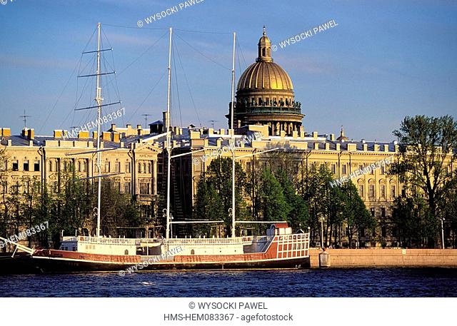 Russia, Saint Petersburg, Saint Isaac's Cathedral and Admiralty Quay alongside the Neva river
