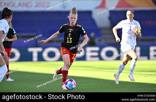 Belgium's Elena Dhont pictured in action during a game between Belgium's national women's soccer team the Red Flames and Iceland, in Manchester