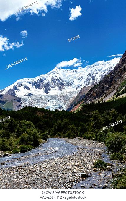 Midui Glacier, Nyingchi, Tibet - The beautiful landscape of Midui Glacier, one of the most beautiful glacier in China
