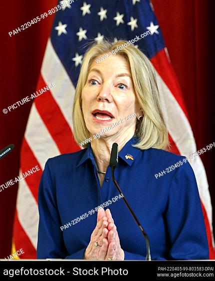 05 April 2022, Berlin: Amy Gutmann, new U.S. ambassador to Germany, delivers her first official speech in the Henry Ford Building at Freie Universität Berlin