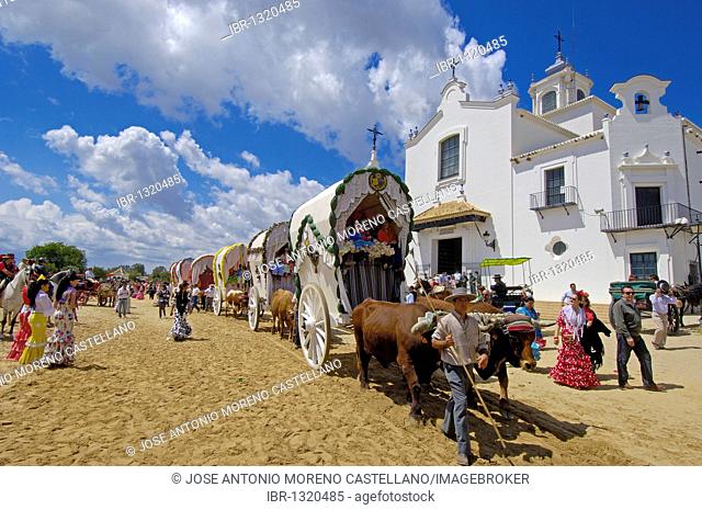 Pilgrims at El Rocio village, Romería, pilgrimage, to El Rocío, Almonte, Huelva province, Andalucia, Spain, Europe