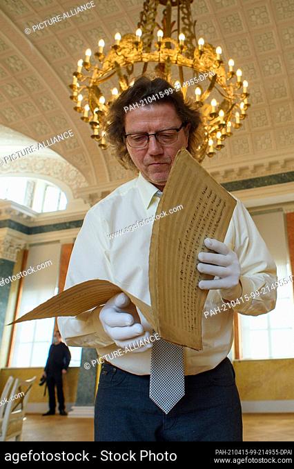 15 April 2021, Saxony-Anhalt, Köthen: Thomas Fritzsch, Echo Klassik prize winner and cultural ambassador of the Bach city of Köthen