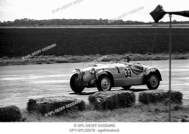 A Frazer Nash Le Mans Replica racing in the International Trophy at Silverstone, England 1950