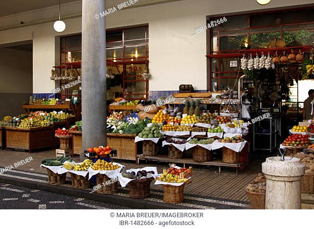 Market, Mercado dos Lavradores, Funchal, Madeira, Portugal, Europe