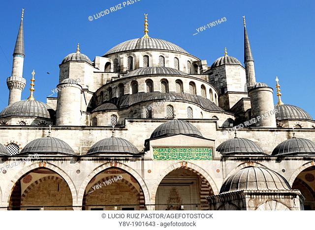 Sultan Ahmet I Mosque or Blue Mosque, built by the architect Davut Aga between 1603 and 1616  Cascading domes, southern view  UNESCO World Heritage