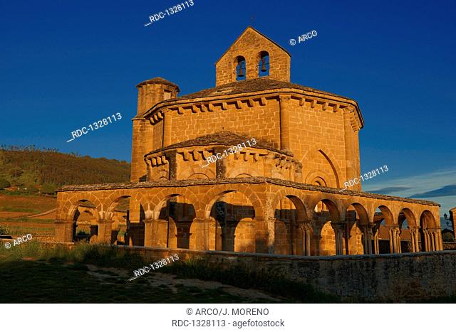 Santa Maria de Eunate, Romanesque church, Eunate Church, Road to Santiago, Way of St, James, Muruzabal, Navarre, Spain