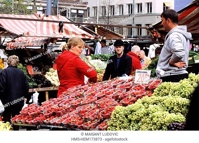 Sweden, Stockholm, Hötorget Square, fruit and vegetable market
