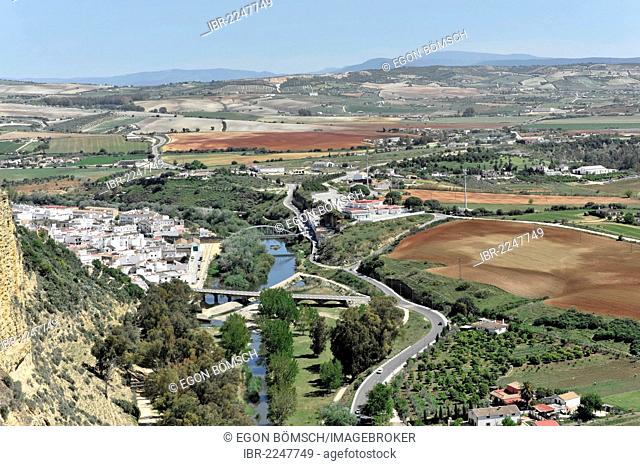 View to the valley of Sierra Grazalema from Plaza del Cabildo, Arcos de la Frontera, Cadiz province, Andalusia, Spain, Europe