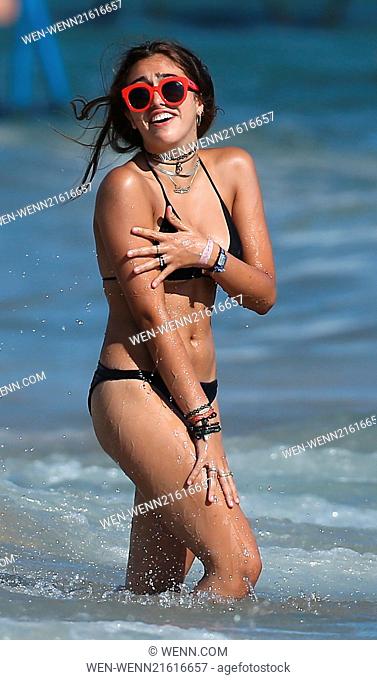 Lourdes Leon, daughter of Madonna, spends time on the beach with friends during a summer holiday in Cannes, South of France Featuring: Lourdes Leon Where:...