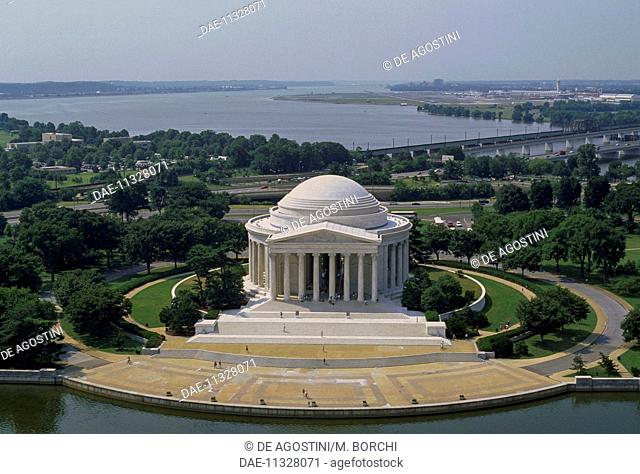 Thomas Jefferson Memorial, 1943, designed by John Russell Pope (1874-1937), in neoclassical style, Washington DC, District of Columbia, United States of America