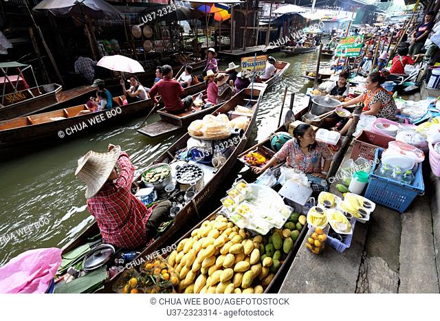 Damneon Saduak Floating Market, Bangkok, Thailand
