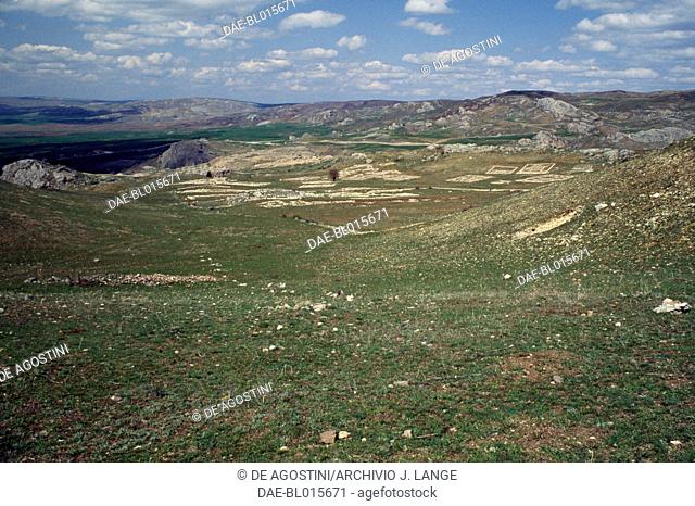 View of the archaeological site of Hattusa (Bogazkoy), capital of the Hittite empire (Unesco World Heritage List, 1986), Bogazkale, Turkey