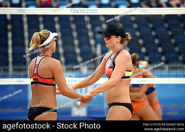 29 July 2021, Japan, Tokio: Volleyball/Beach: Olympia, preliminary match, women, Sude/Borger (Germany) - Stam/Schoon (Netherlands) at Shiokaze Park
