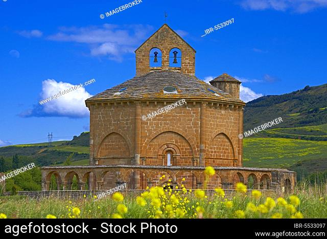 Santa Maria de Eunate, Romanesque church, Eunate church, Way of St. James, Muruzabal, Navarre, Spain, Europe