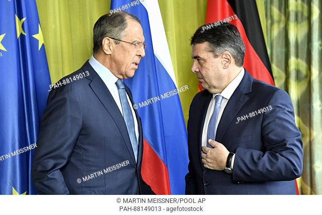 The Russian foreign minister Sergey Lavrov (L) at the meeting of G20 foreign ministers with his German counterpart Sigmar Gabriel (SPD) in Bonn, Germany