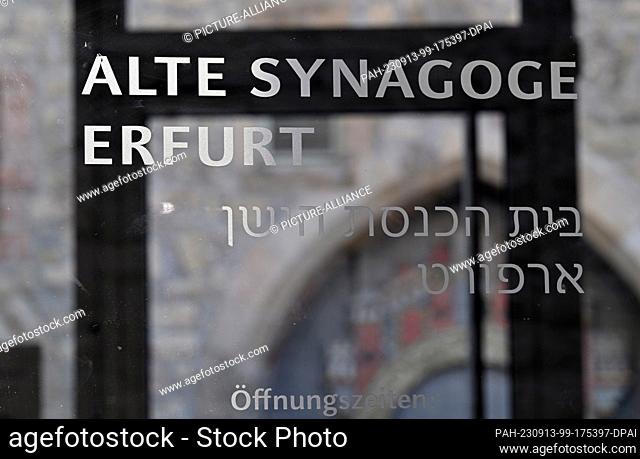 PRODUCTION - 11 September 2023, Thuringia, Erfurt: ""Old Synagogue"" is written on the entrance door to the historic site