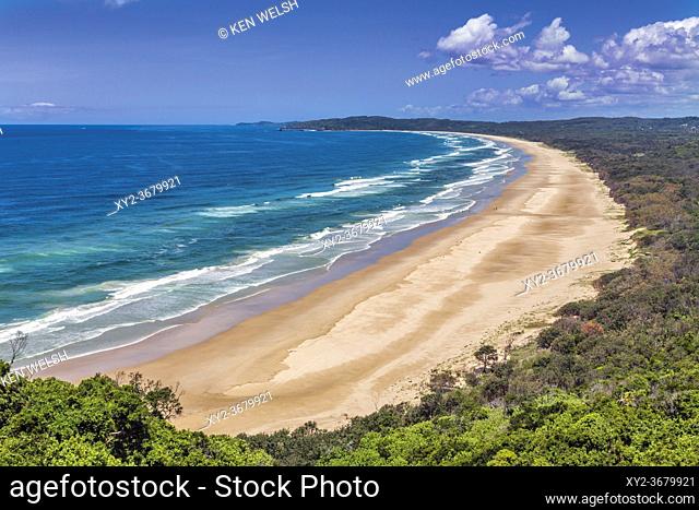 Byron Bay, New South Wales, Australia. Tallow Beach bordering Arakwal National Park. (The park is named after the Arakwal, an indigenous people from the area