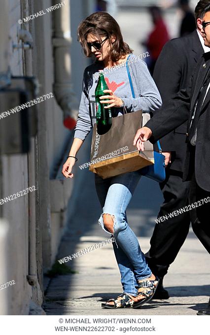 Lizzy Caplan arriving at ABC studios for Jimmy Kimmel Live Featuring: Lizzy Caplan Where: Los Angeles, California, United States When: 23 Jun 2015 Credit:...