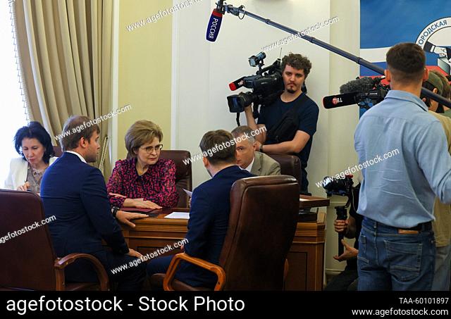 RUSSIA, MOSCOW - JUNE 27, 2023: Moscow City Duma member Leonid Zyuganov (L front) files his candidacy as Moscow Mayor at the Moscow City Election Commission