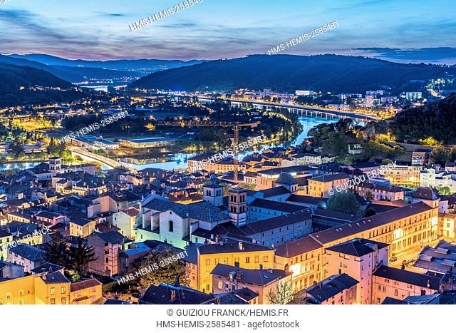 France, Isere, Vienne on the edge of Rhone river, Saint-Romain-en-Gal (69) in the background