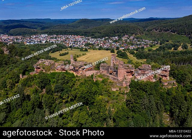 Altdahn castle ruins near Dahn, Palatinate Forest, Palatinate, Rhineland-Palatinate, Germany
