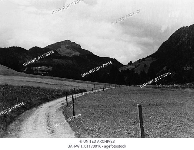 Der Weg nach Tiefenbach zur Breitachklamm, in der Nähe von Oberstdorf