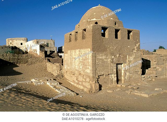 Marabout (mausoleum) in the village of Bashanti, Kharga oasis, Western Desert, Egypt