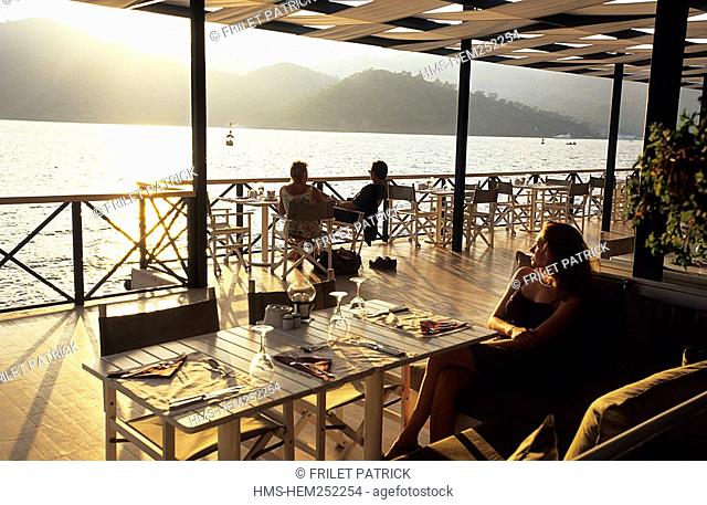 Turkey, Mediterranean region, Lycian Coast, Sundowners, bar restaurant at Gocek