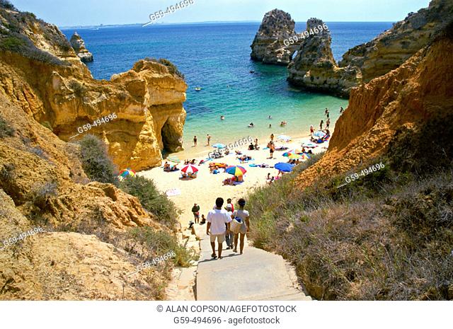 Portugal, Algarve, Lagos, Praia do Camilo (Camilo Beach)