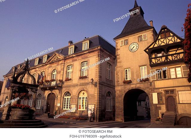 France, Alsace, Rosheim, Bas-Rhin, Europe, wine region, City Hall in the picturesque village of Rosheim in the wine region of Alsace