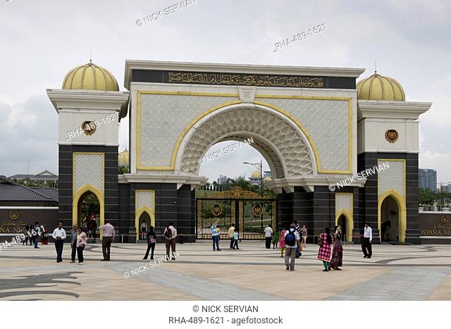 Gateway of Royal Palace (Istana Negara), Kuala Lumpur, Malaysia, Southeast Asia, Asia