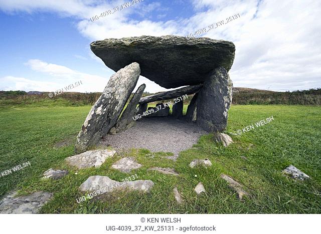 Stone Age altar wedge tomb, built between 3000 and 2000 BC. The tomb is near the village of Toormore, County Cork, Republic of Ireland