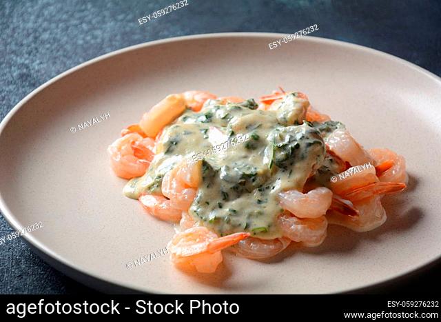 Creamy Garlic Shrimp With Parmesan