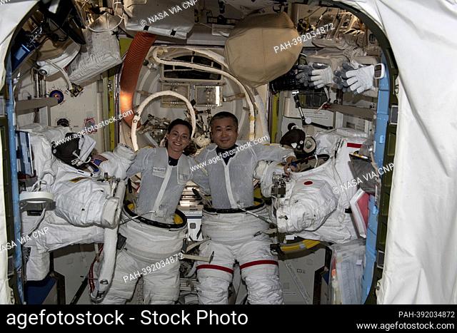 Expedition 68 Flight Engineers Nicole Mann of NASA and Koichi Wakata of the Japan Aerospace Exploration Agency are pictured on January 12, 2023