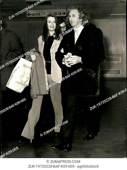 Feb. 28, 1972 - February 28th 1972 Actress Celeste Yarnell and film maker Michael Winner fly in from Dublin ?¢‚Ç¨‚Äú American actress Celeste Yarnell, 26