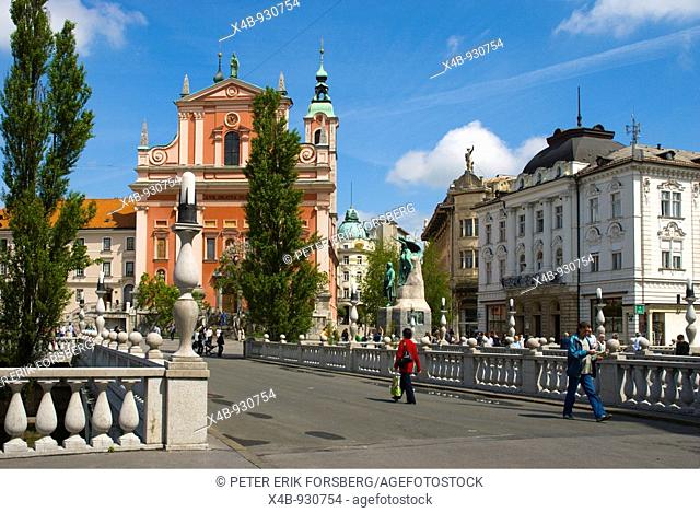 Triple Bridge and Franciscan Church of the Annunciation in Ljubljana Slovenia Europe