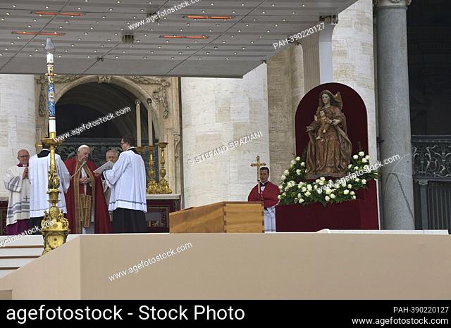 Pope Francis attends the funeral mass for Pope Emeritus Benedict XVI at St. Peter's square on January 5, 2023 in Vatican City
