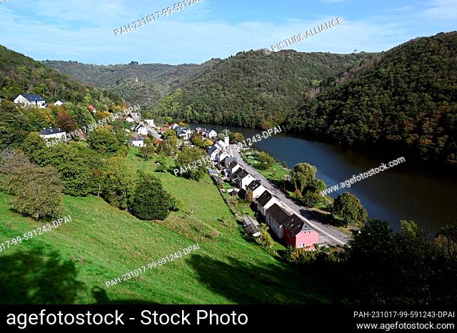 13 October 2023, Luxembourg, Bivels: View of Bivels (Luxembourgish: Biwels) is a locality in the municipality of Pütscheid, canton of Vianden