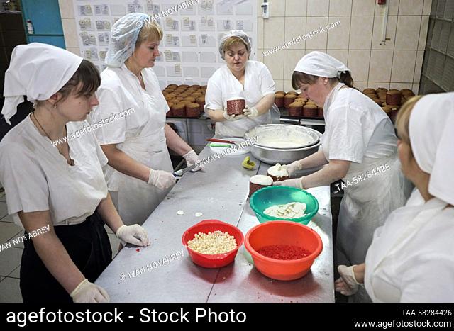RUSSIA, MAKEYEVKA - APRIL 7, 2023: Employees make Easter cakes at the Mir Khleba bakery. The company plans to produce up to 100 tonnes of Easter cakes