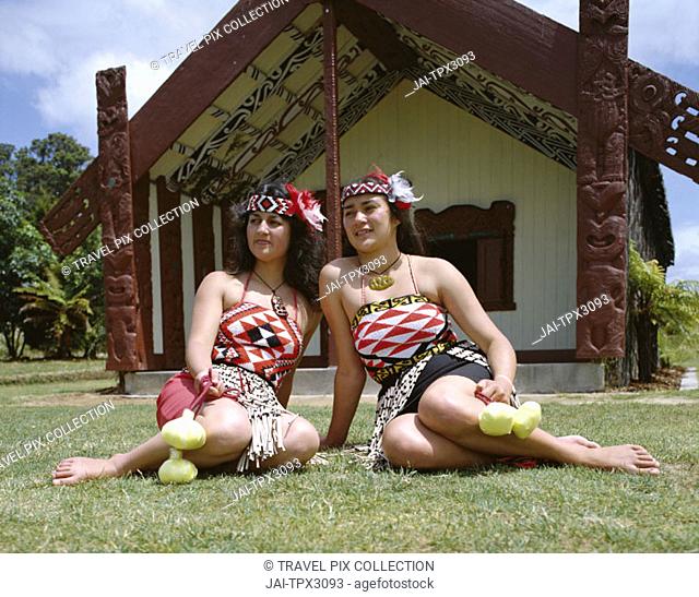 Maori Women Dressed in Maori Costume / Traditional Costume, Rotorua, North Island, New Zealand