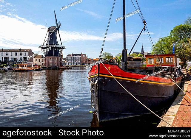 Windmill De Adriaan on the river Spaarne in Haarlem, Netherlands, Europe