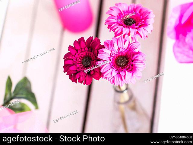 beautiful pink gerbera flowers bouquet in vase