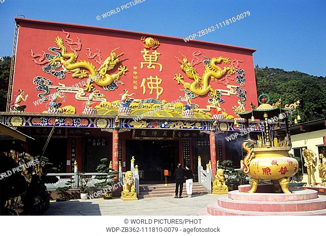 Temple, 10, 000 Buddhas Monastery, Sha Tin, New Territories, Hong Kong, China Date: 02 04 2008 Ref: ZB362-111810-0079 COMPULSORY CREDIT: World...