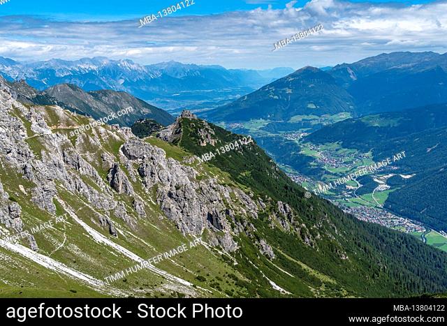 Europe, Austria, Tyrol, Stubai Alps, view over the Panoramaweg to the Kreuzjoch and down into the Stubai Valley to the Inn Valley