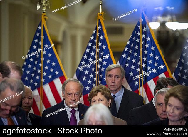 Bipartisan senators from left: United States Senate Majority Leader Chuck Schumer (Democrat of New York), United States Senator Ron Wyden (Democrat of Oregon)