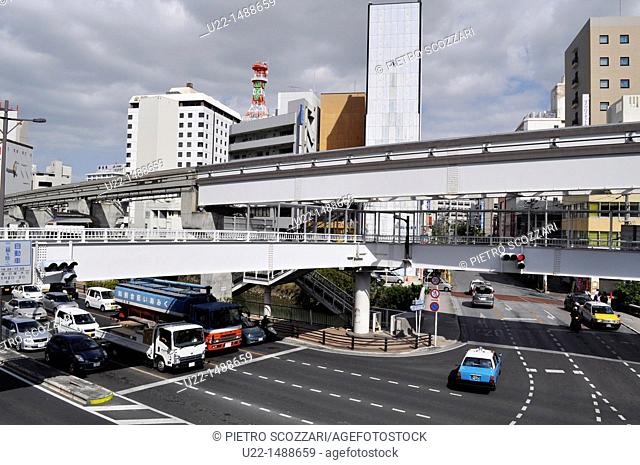 Naha (Japan): view of the city, by the monorail track